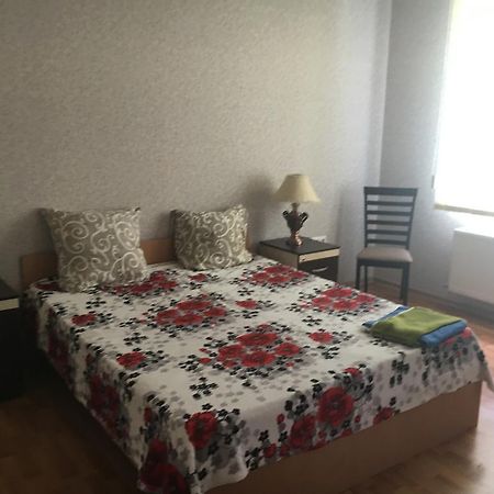 Apartment On Mira Avenue Izmail Exterior foto
